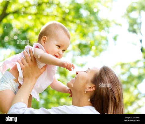 beautiful mother and baby images|mother and baby images.